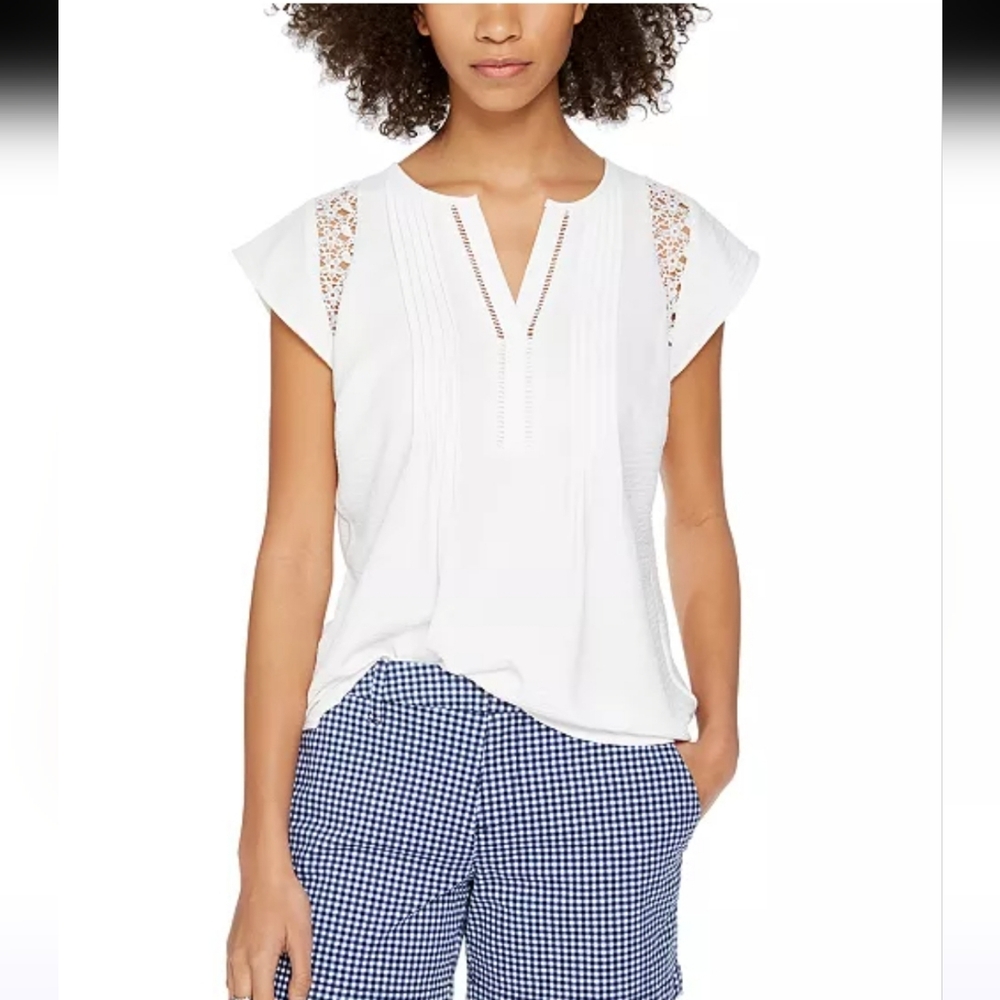 Tommy HilfigerLace-Trimmed Notch-Neck Blouse